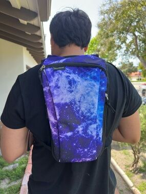 NWT- iHeartRaves Stardust Hydration water Pack rave/music festivals Galaxy